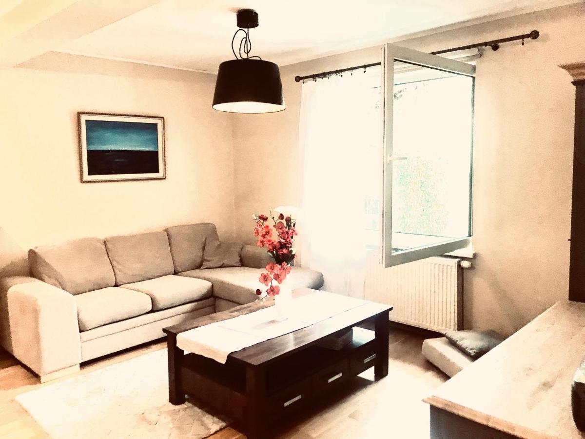 Cozy City Penthouse Apartment, Free Parking Tallinn Exterior foto
