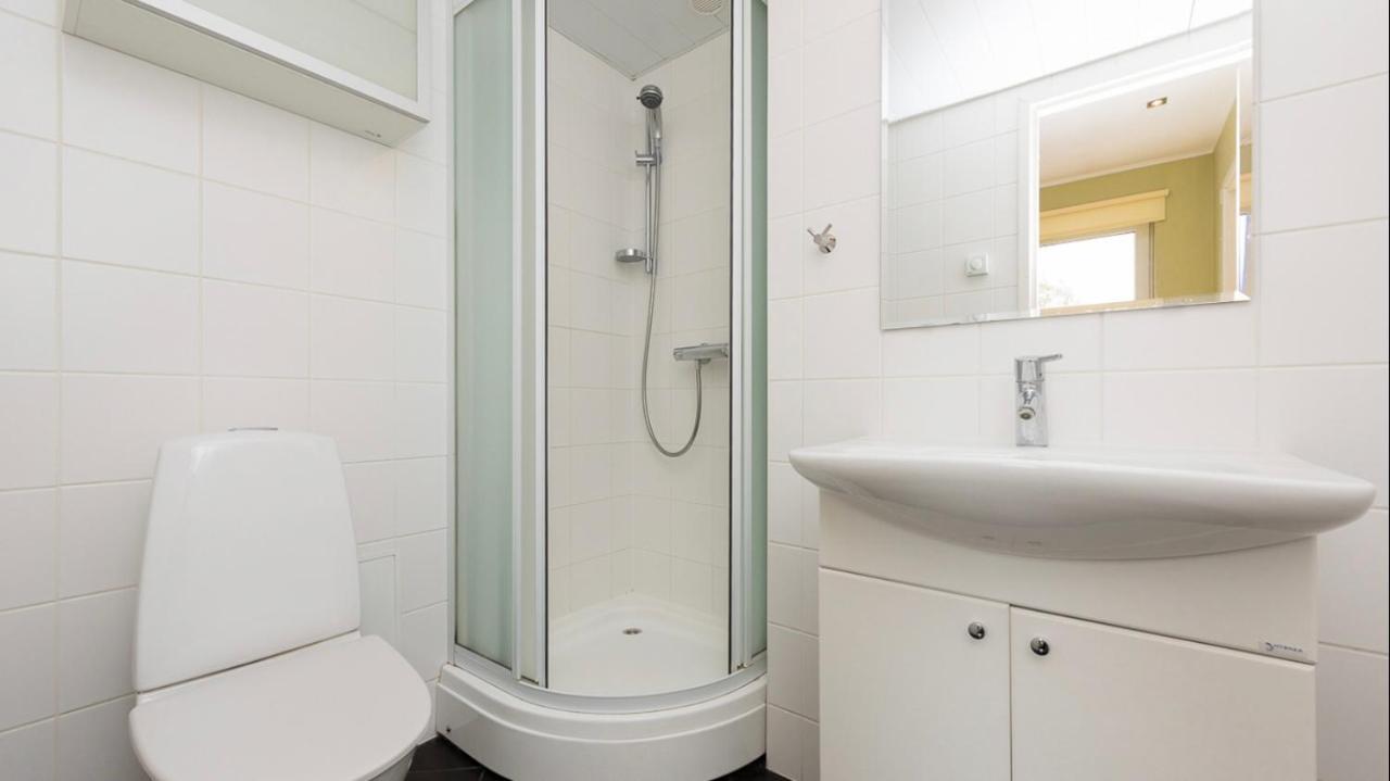 Cozy City Penthouse Apartment, Free Parking Tallinn Exterior foto